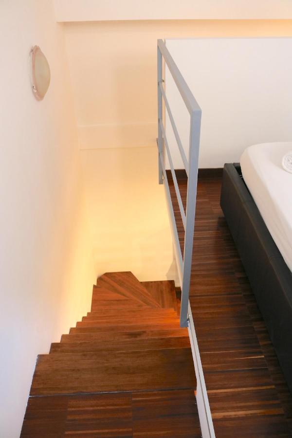 Cozy & Large Loft Famagosta * Milano